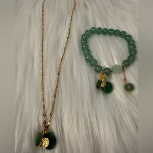 Elegant Green Beaded Money Bag Necklace and Bracelet Set
